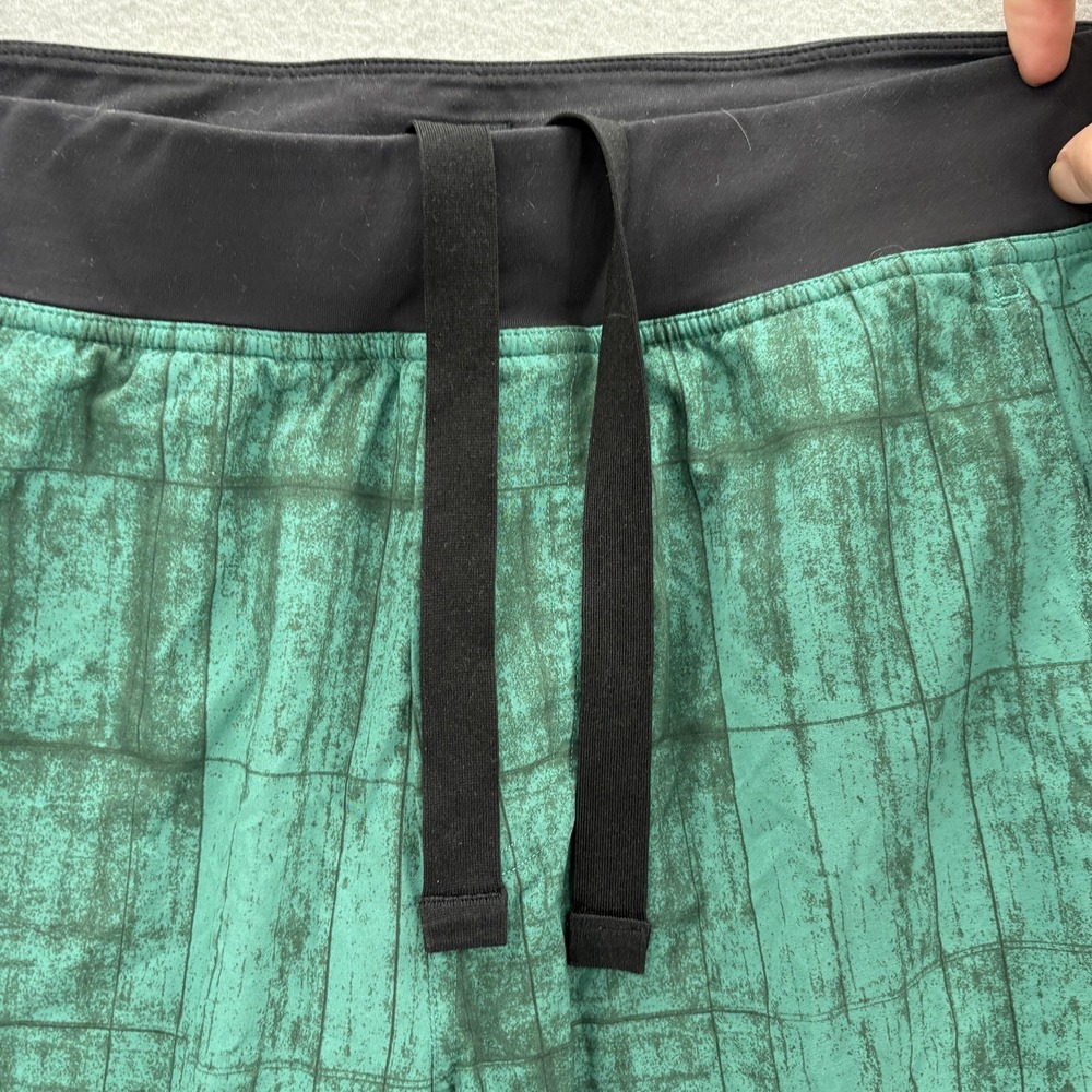 Lululemon Pace Breaker Shorts Mens Large Blue Green Vintage Abstract Running - Picture 4 of 11